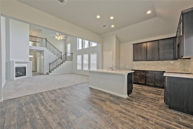 Building Photo - 32962 Silver Mdw Wy