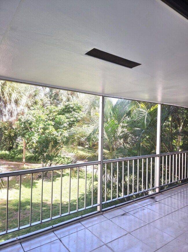 Foto del edificio - 606 NW 13th St