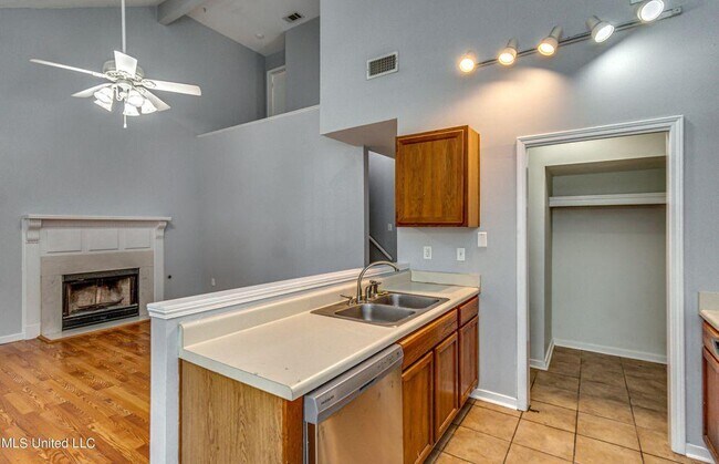 Building Photo - 1413 Barnett Bend Cir