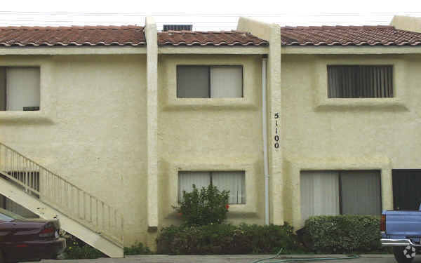 Building Photo - 51100 Avenida Navarro