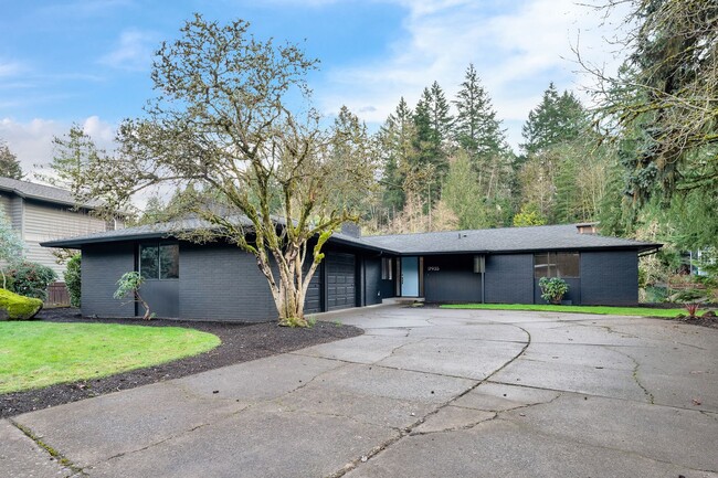 Building Photo - Modern Ranch Remodel on Lake Oswego Canal