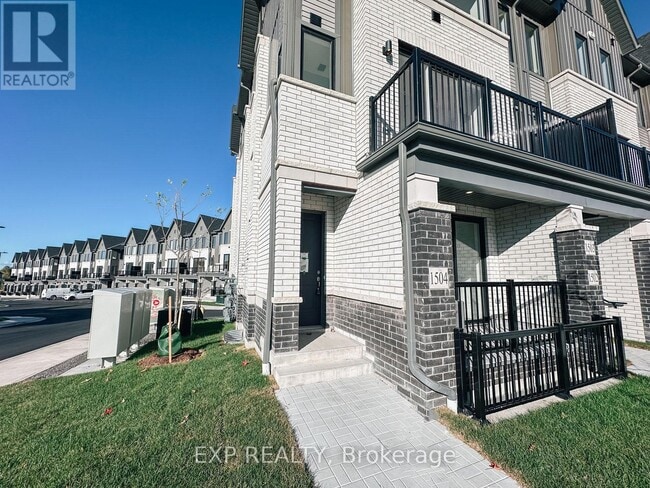Building Photo - 160-1160 Densmore Rd
