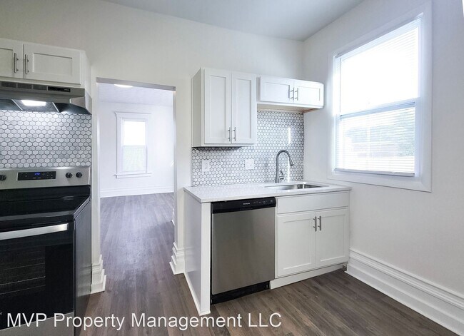 Building Photo - 3 br, 1.5 bath House - 244 Avondale Ave