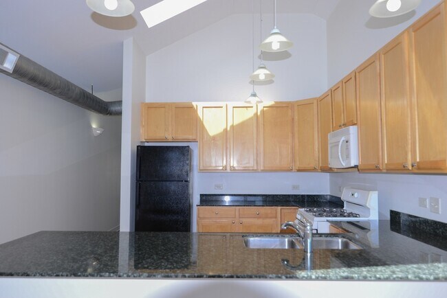 Foto del edificio - 2334 W Harrison St