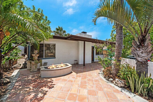 Building Photo - 21 W Avenida San Gabriel