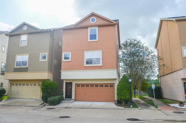 Foto del edificio - 3325 Clearview Cir