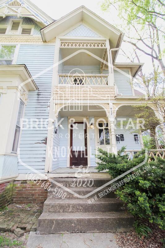 Building Photo - 817 Eleanor St