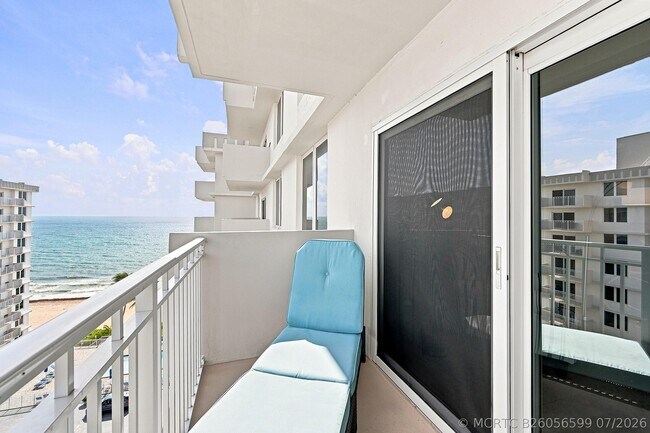 Foto del edificio - 3221 S Ocean Blvd