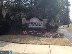 Foto principal - 8 Colts Neck Dr