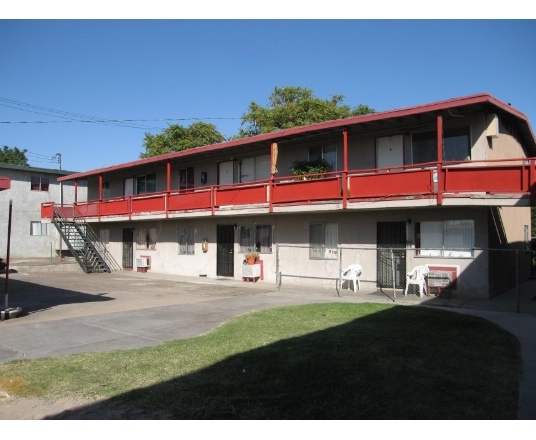 Building Photo - Maple Palms Apartments