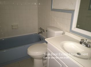 Building Photo - 3045 Suncrest Dr