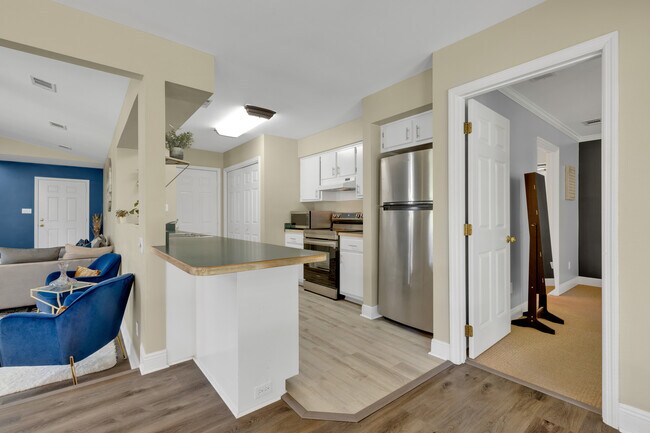 Building Photo - 1123 Albritton Dr