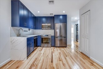 Building Photo - 416 63rd St