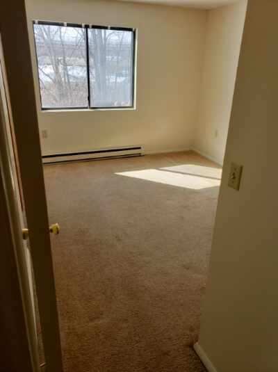 Foto del edificio - 4101 Pine Hollow Dr
