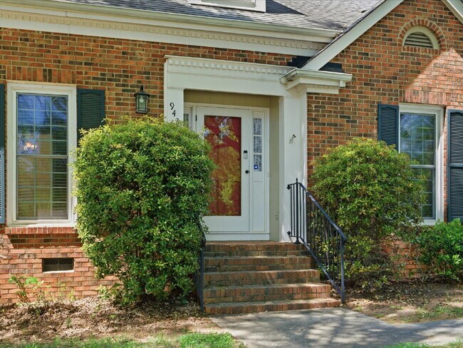Building Photo - 9437 Fairmead Dr