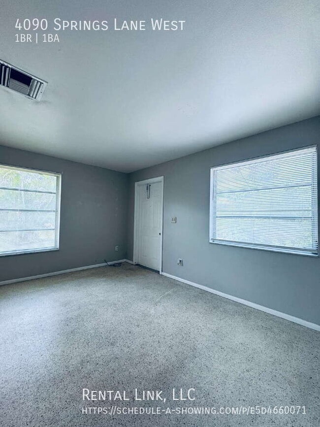 Building Photo - 4090 Springs Ln