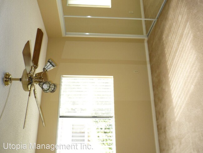 Building Photo - 2 br, 2 bath House - 625 S Fig Street #4