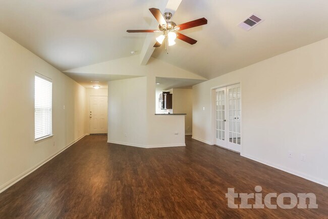 Foto del edificio - 2310 Regatta Ln