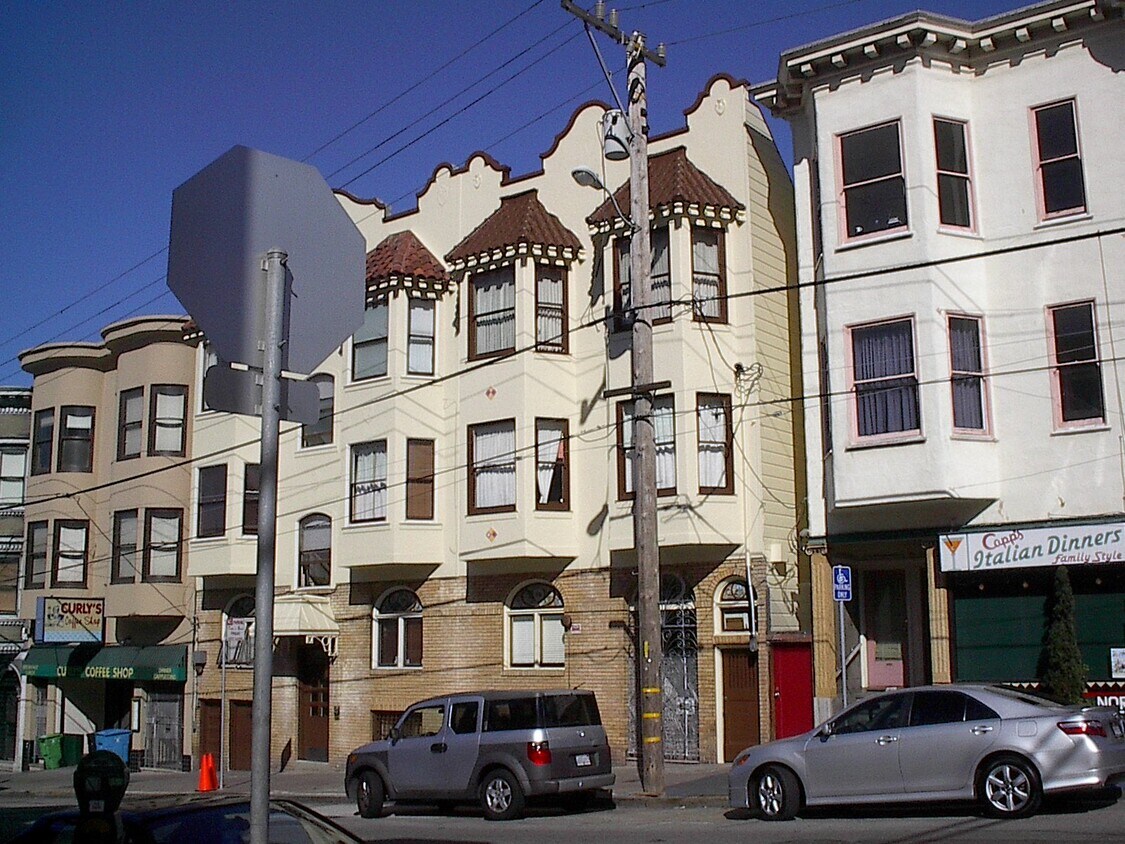 Primary Photo - 1614 Powell St