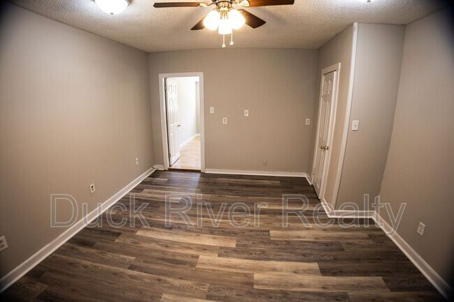 Foto del edificio - 3518 Pulaski Hwy