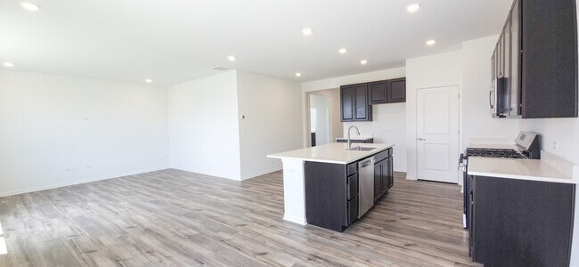 Foto del edificio - 3655 Chadwick St
