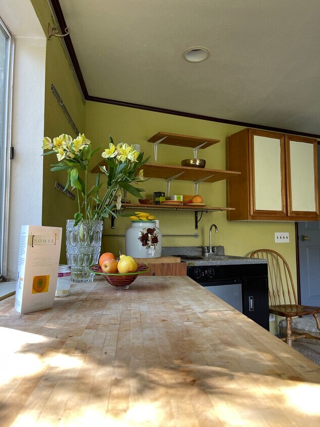 548 Rock Trl, Topanga, CA 90290 House for Rent in Topanga, CA