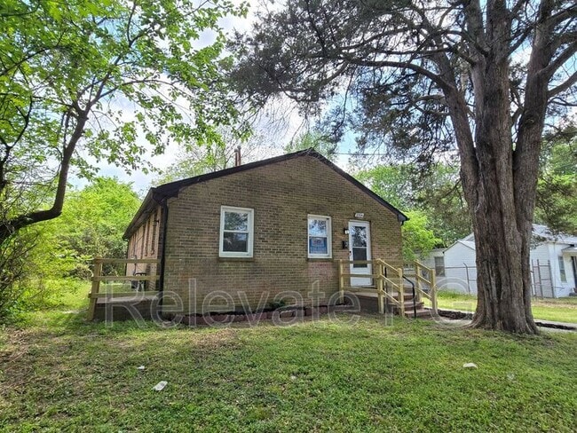 Building Photo - 1150 Willcox St