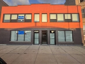 Building Photo - 2109 S Ashland Ave