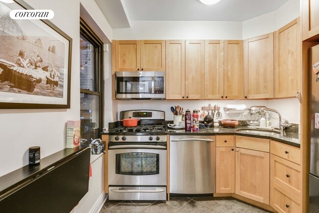Foto del edificio - 177 E 77th St