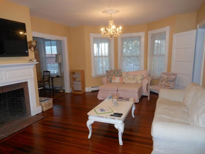 Foto principal - 6 bedroom in Cape Neddick ME 03902