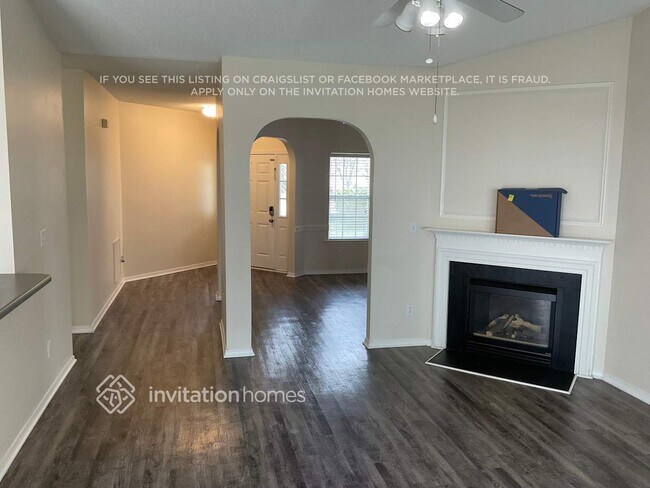 Building Photo - 5512 Alafia Ct