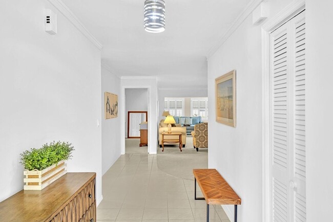 Foto del edificio - 376 NW 42nd St