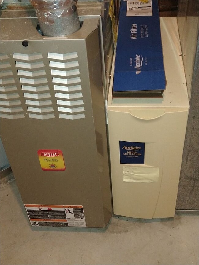 Building Photo - 2691 Laurelwood Ct