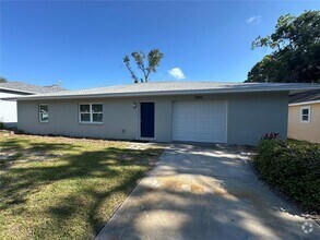 Building Photo - 1585 Jasmine Way