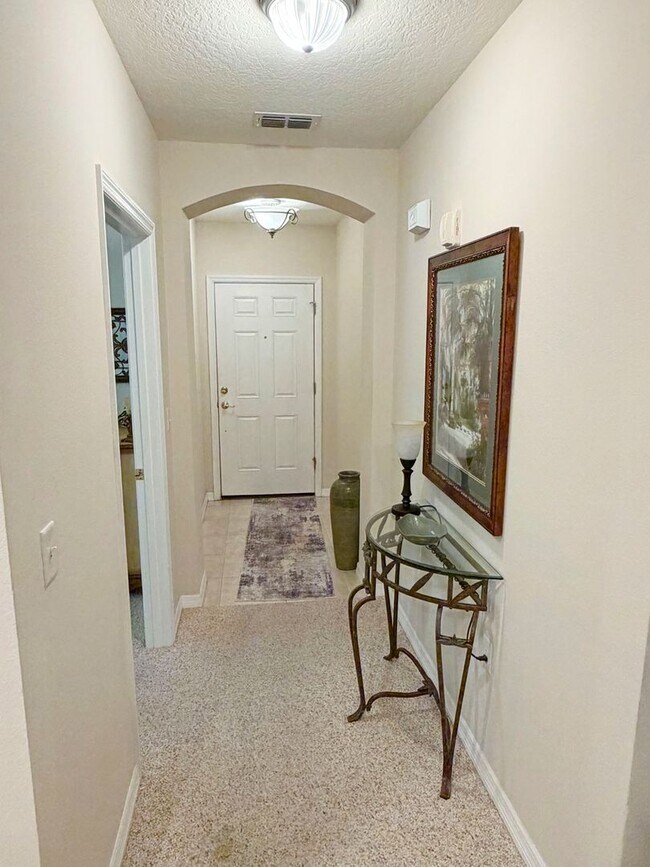 Building Photo - Fully Furnished 3/2 Condo In Canopy Walk with great amenities!