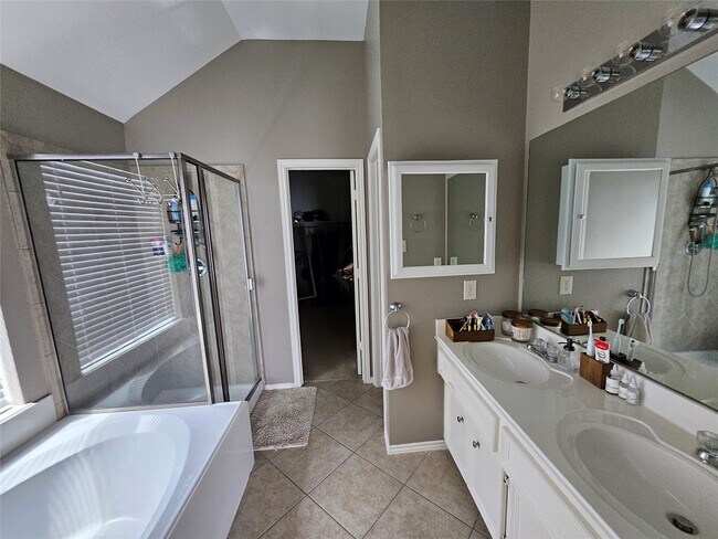 Foto del edificio - 6002 Fulton Meadows Ln