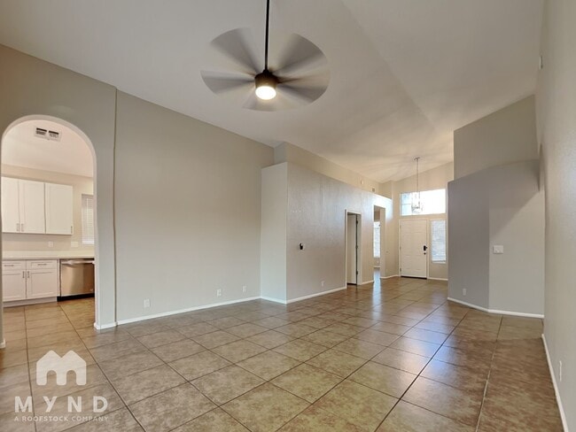 Building Photo - 11507 W Dana Ln