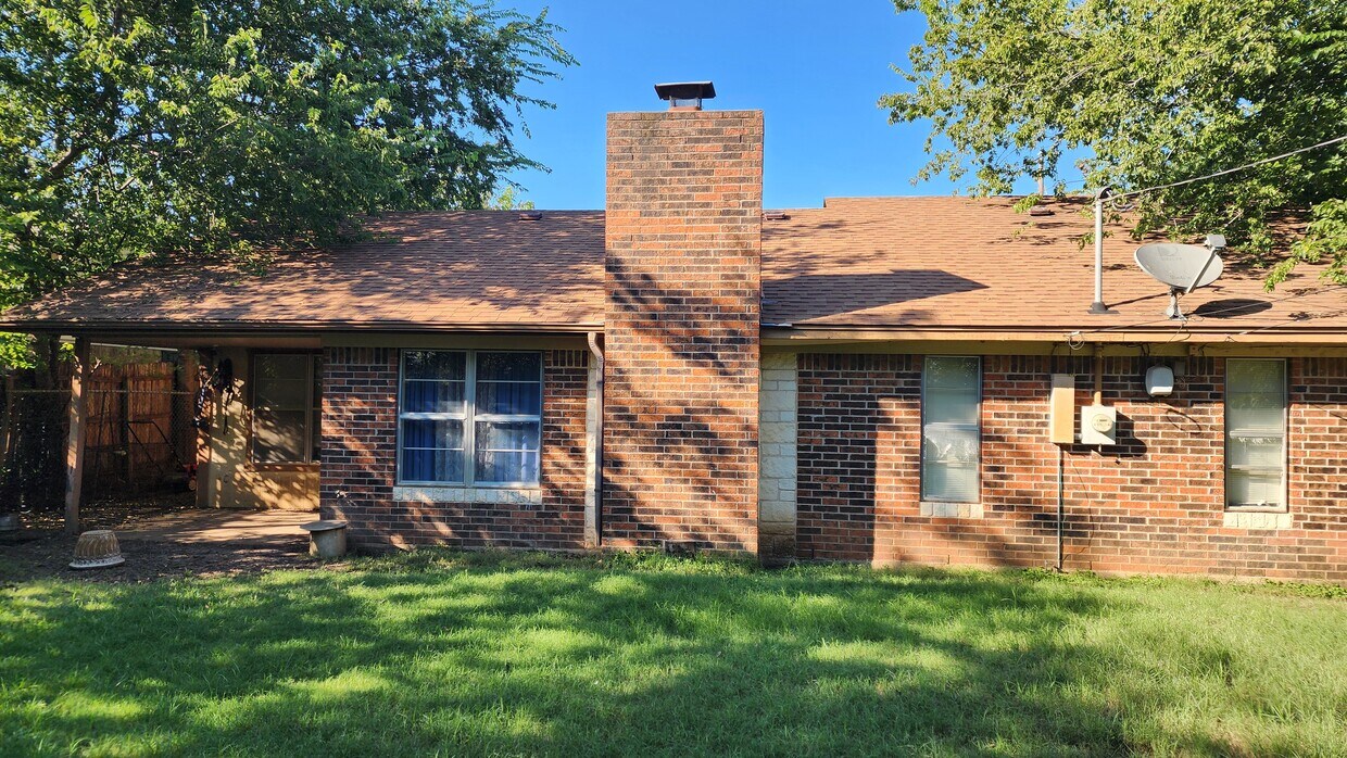 Foto del edificio - 1702 Edgefield St