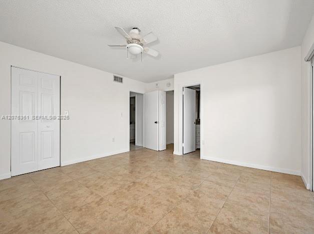 Building Photo - 7620 Carlyle Ave