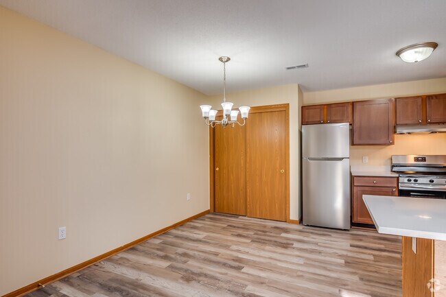 Comedor - Harbor Pointe Apartments