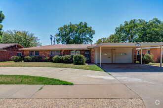 Building Photo - 2507 60th St