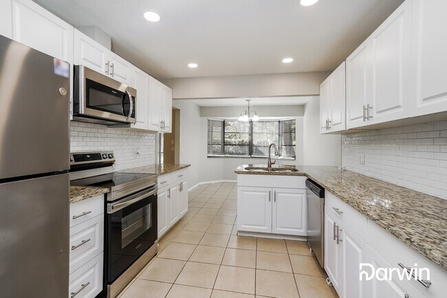 Foto del edificio - 1043 Red Bay Terrace NW