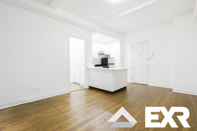 Foto del edificio - 140 E 46th St
