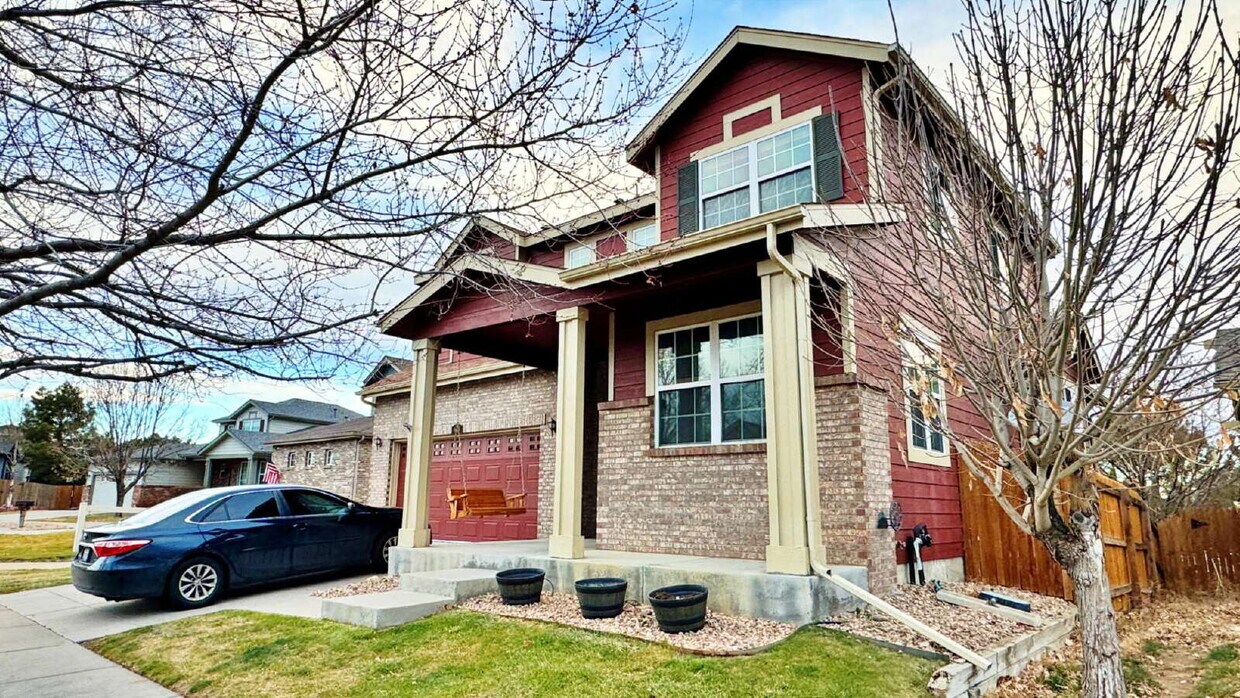 Welcome to this Beautiful 3 Bed 2 Bath 2 Garage Home with Big Backyard in Brighton East Farms! - Welcome to this Beautiful 3 Bed 2 Bath 2 Garage Home with Big Backyard in Brighton East Farms!