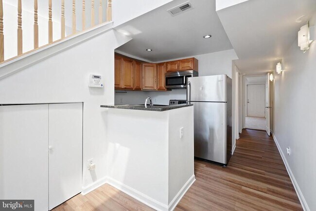 Foto del edificio - 307 8th St NE