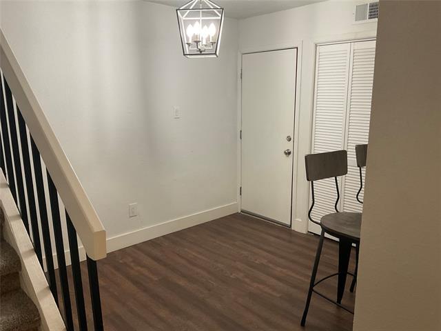 Foto del edificio - 7640 W Greenway Blvd