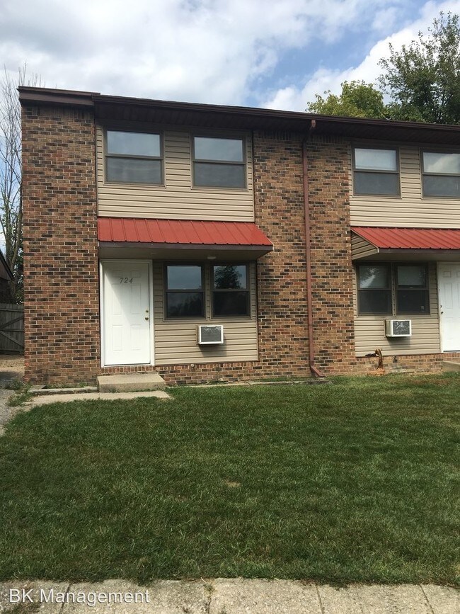 724 Indian Springs Rd, Crawfordsville, IN 47933 Apartment for Rent in Crawfordsville, IN