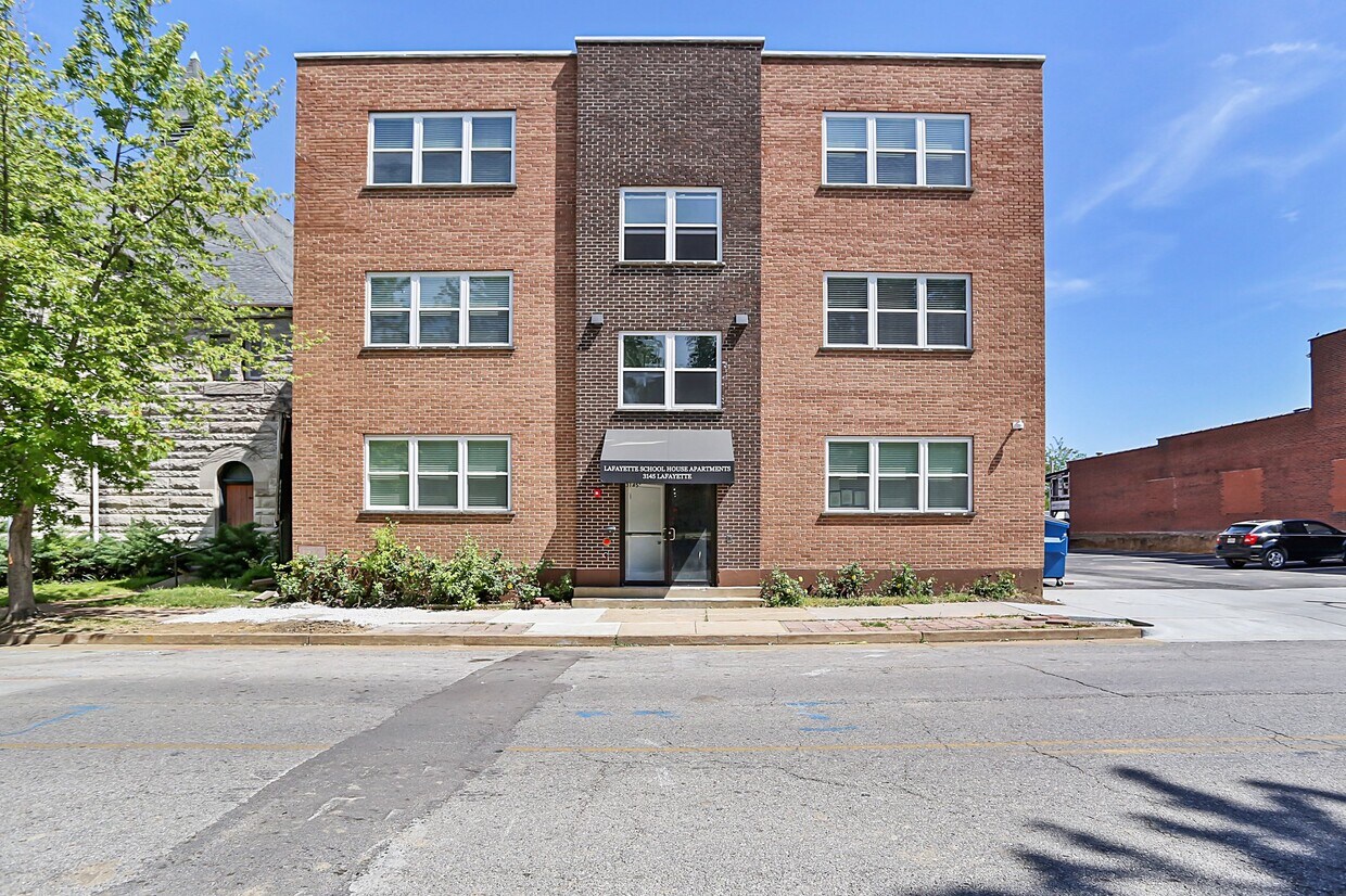 3145 Lafayette Ave Unit 2, St. Louis, MO 63104 Apartments in St