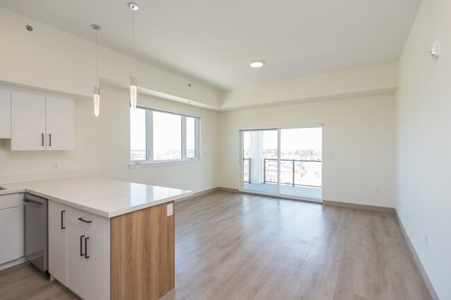 Building Photo - Templeton Heights