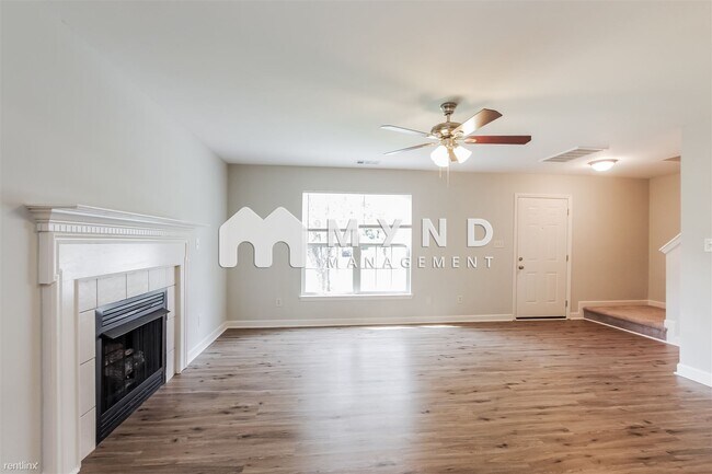 Building Photo - 3 br, 2.5 bath House - 1020 Alston Hill Dr
